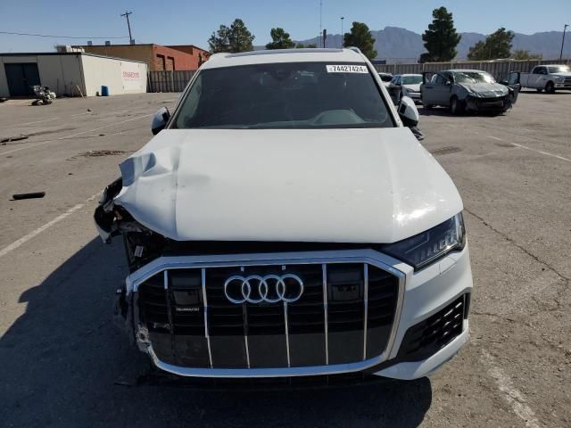 2023 Audi Q7 Premium Plus