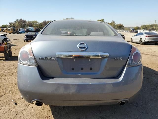 2010 Nissan Altima Base