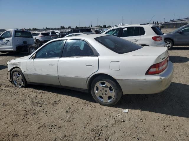 2000 Lexus ES 300