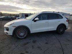 Porsche Cayenne Vehiculos salvage en venta: 2012 Porsche Cayenne Turbo