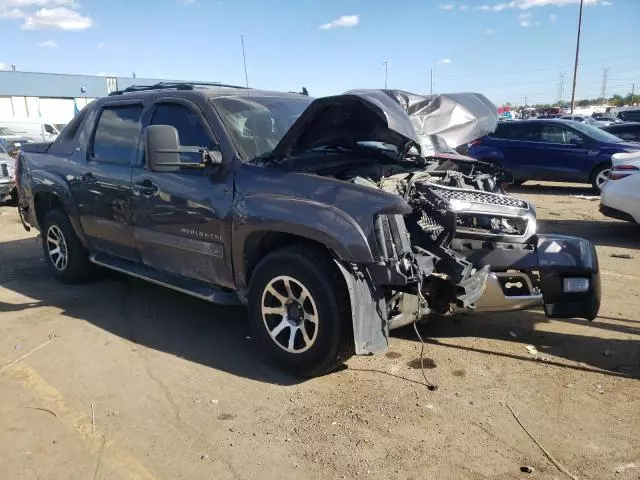 2011 Chevrolet Avalanche LT