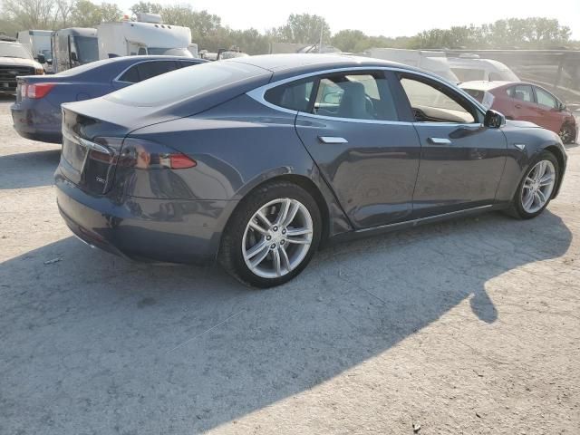 2015 Tesla Model S 70D