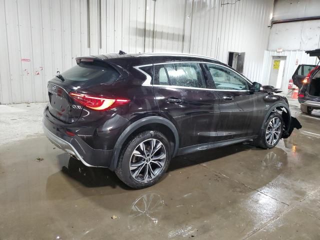 2017 Infiniti QX30 Base