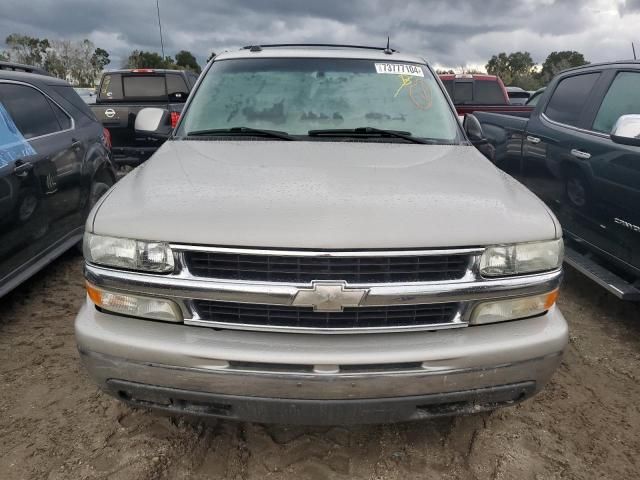 2004 Chevrolet Suburban C1500