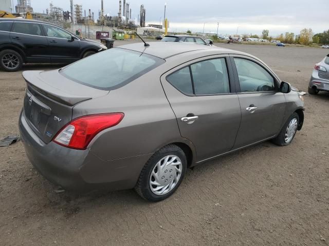 2013 Nissan Versa S