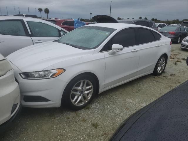 2013 Ford Fusion SE