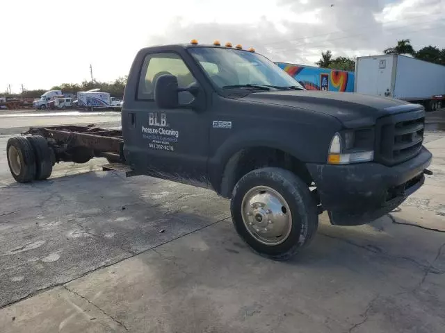 2002 Ford F550 Super Duty