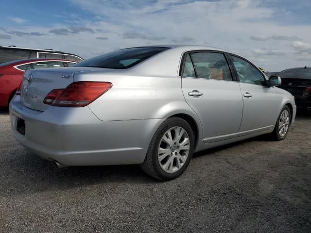 2008 Toyota Avalon XL