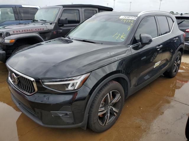 2023 Volvo XC40 Plus