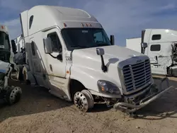 Camiones salvage a la venta en subasta: 2017 Freightliner Cascadia 125