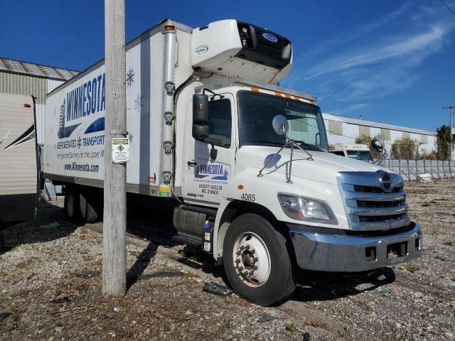 2018 Hino Hino 338