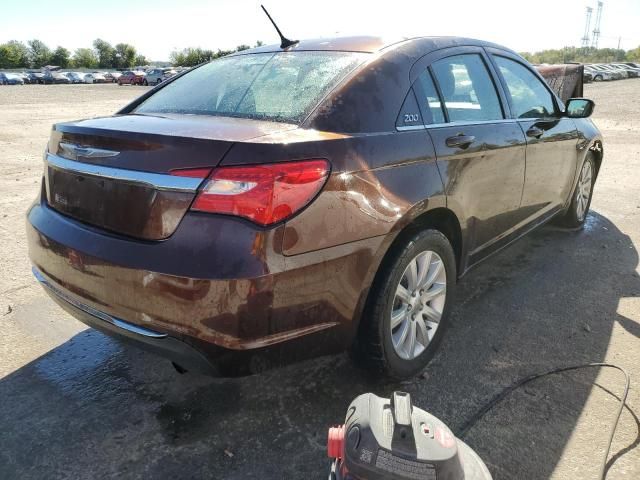 2013 Chrysler 200 Touring