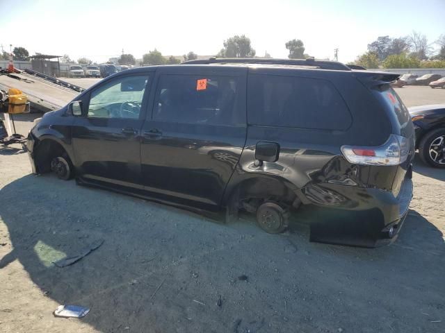 2012 Toyota Sienna Sport