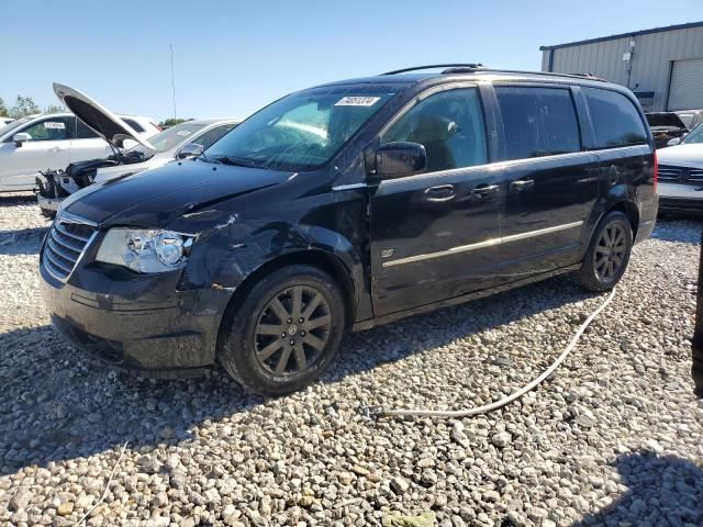 2009 Chrysler Town & Country Touring