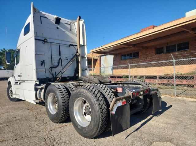 2012 Volvo VN VNL