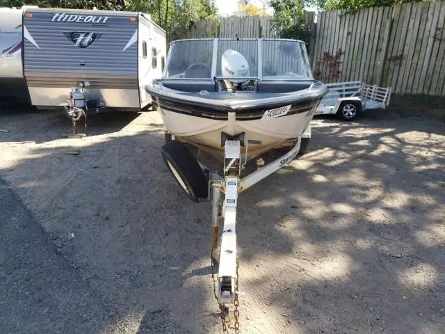 2000 Crestliner Marine Trailer