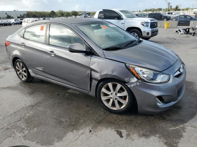 2013 Hyundai Accent GLS