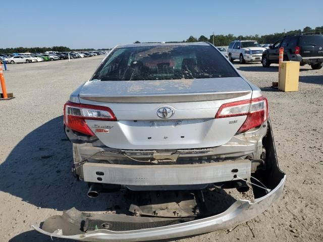 2014 Toyota Camry SE