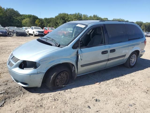 2005 Dodge Grand Caravan SE