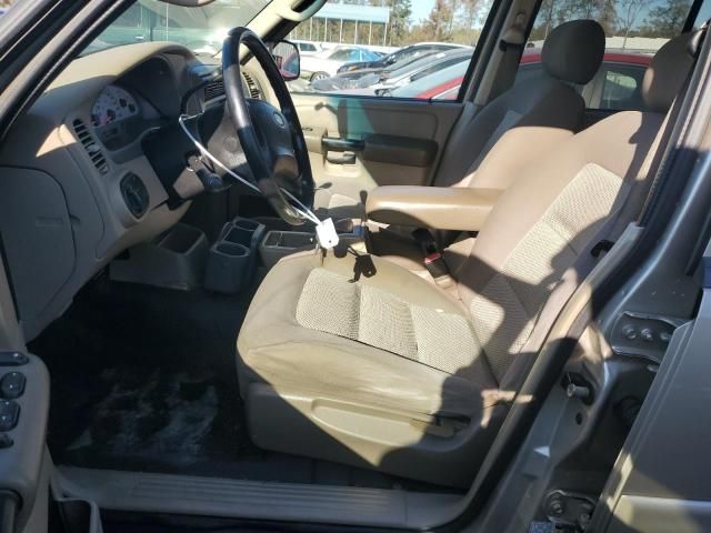 2005 Ford Explorer Sport Trac