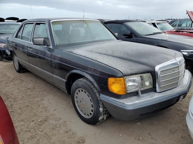 1989 Mercedes-Benz 560 SEL