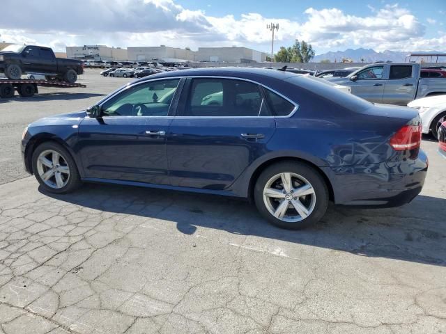 2014 Volkswagen Passat S