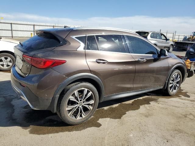 2017 Infiniti QX30 Base