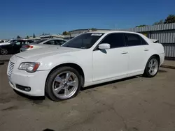 Carros salvage sin ofertas aún a la venta en subasta: 2011 Chrysler 300 Limited