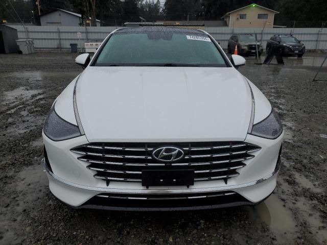 2022 Hyundai Sonata Hybrid