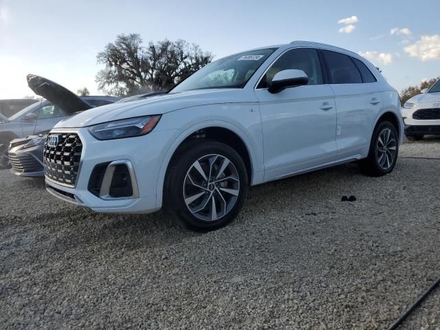 2022 Audi Q5 Premium 45