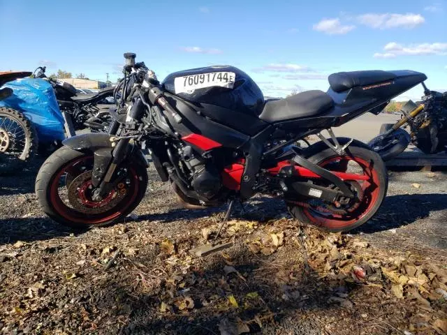 2003 Yamaha YZFR1