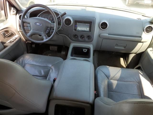 2004 Ford Expedition XLT