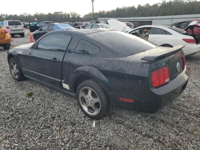 2005 Ford Mustang