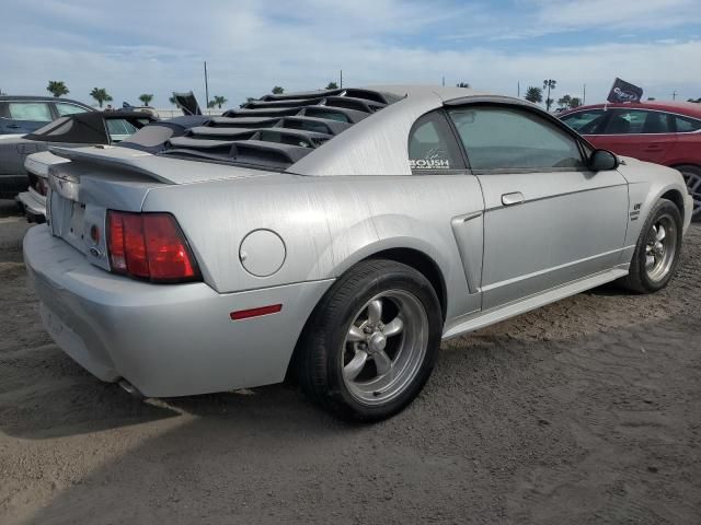 2000 Ford Mustang GT