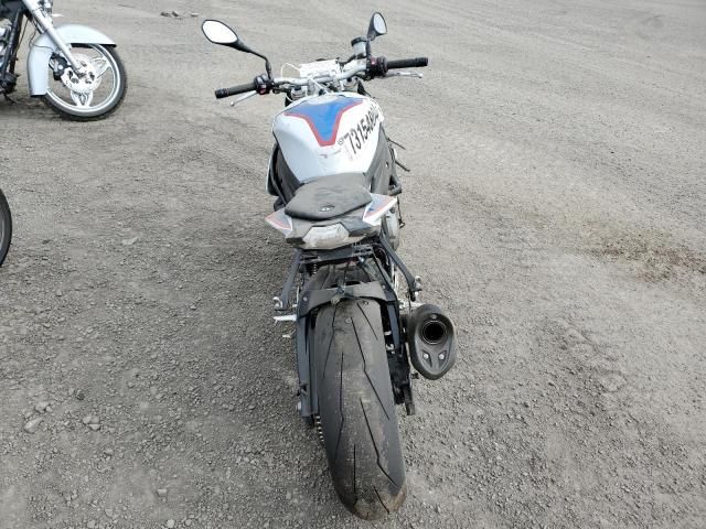 2018 BMW S 1000 R