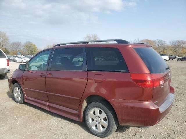 2005 Toyota Sienna CE