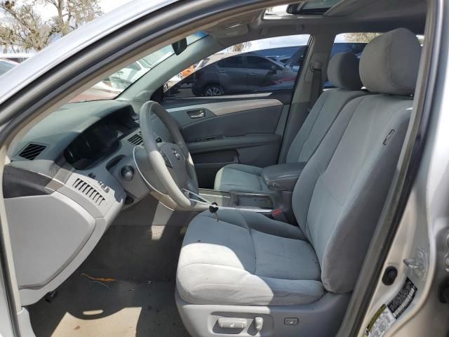 2005 Toyota Avalon XL