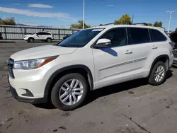 Toyota Highlander Vehiculos salvage en venta: 2016 Toyota Highlander LE