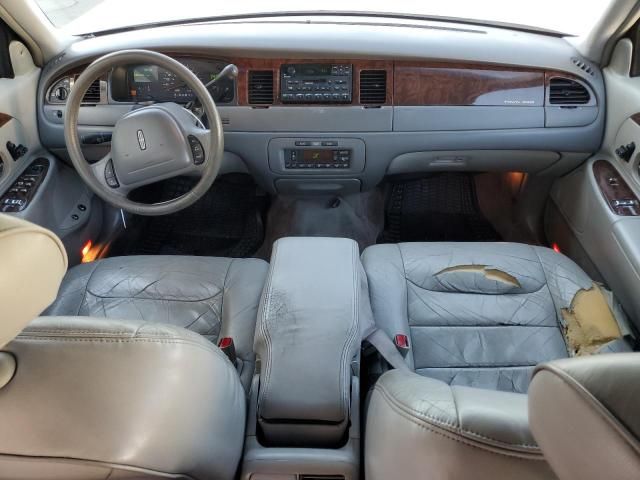 1999 Lincoln Town Car Executive