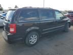 2010 Chrysler Town & Country Touring