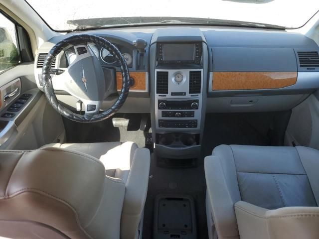 2008 Chrysler Town & Country Limited