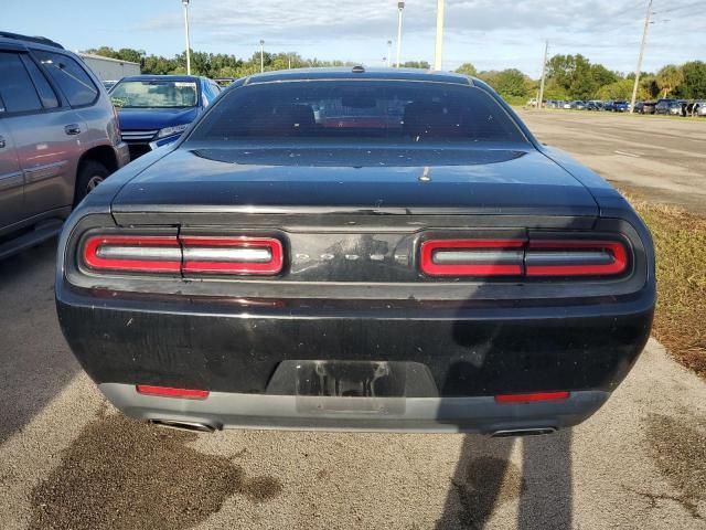 2016 Dodge Challenger SXT