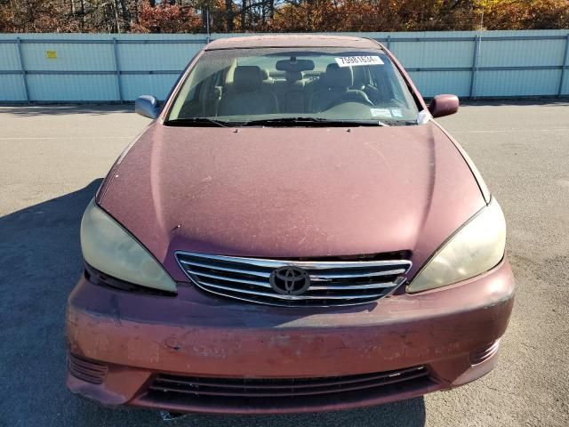 2005 Toyota Camry LE