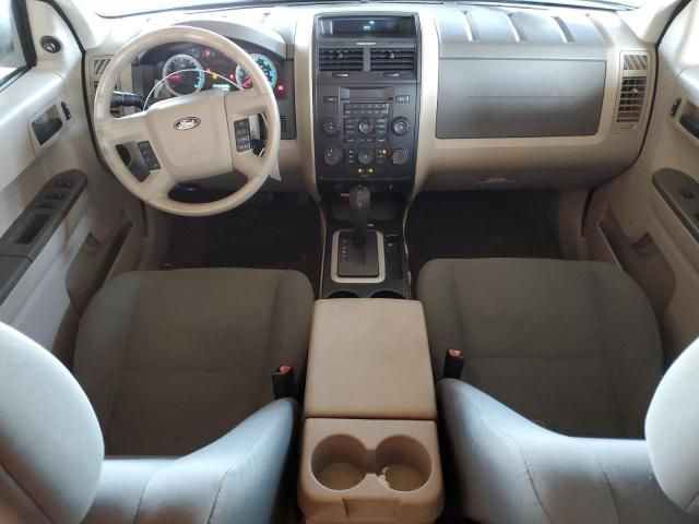 2010 Ford Escape XLS