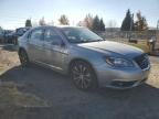 2013 Chrysler 200 Limited