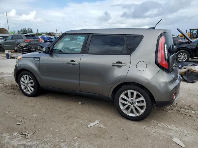 2017 KIA Soul +