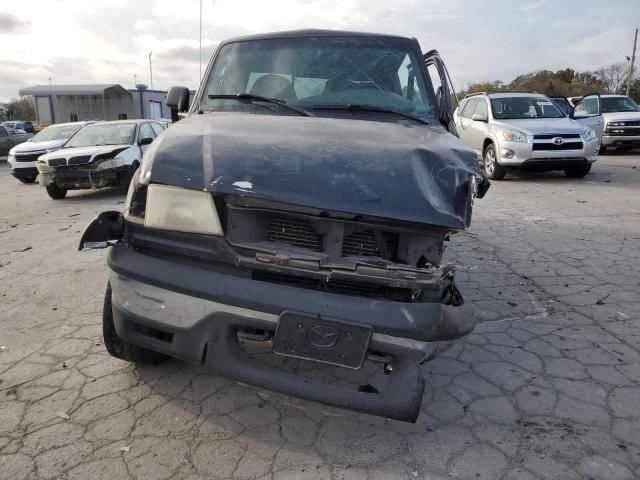 2002 Mazda B3000 Cab Plus