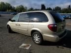 2005 Chrysler Town & Country Touring