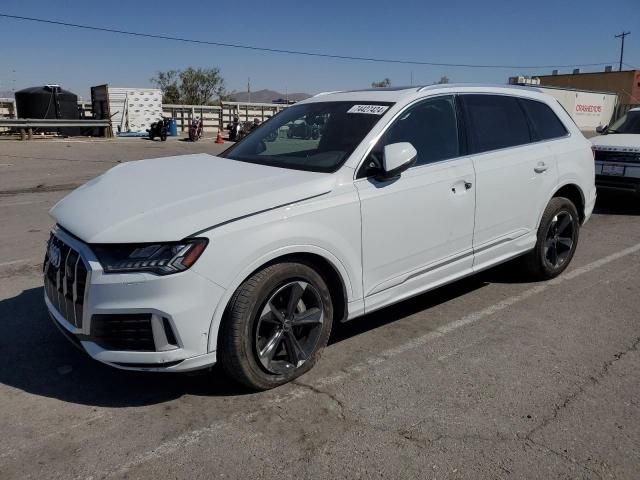 2023 Audi Q7 Premium Plus