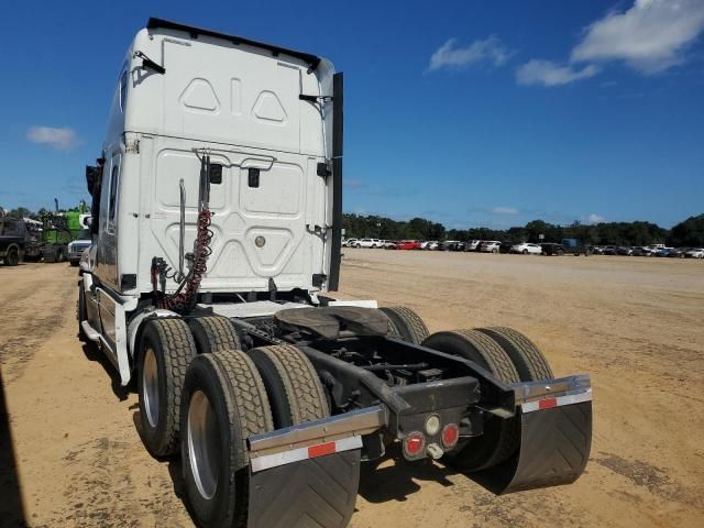 2014 Freightliner Cascadia 125